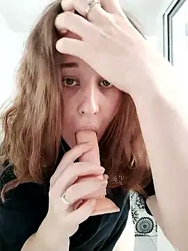 beluve l online show from 03/31/26, 03:47