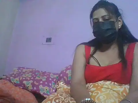 DRAMA  QUEEN online show from 04/04/26, 07:53