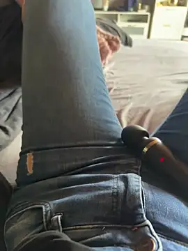 aleexii s online show from 04/09/26, 01:50