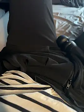 aleexii s online show from 05/04/26, 02:42