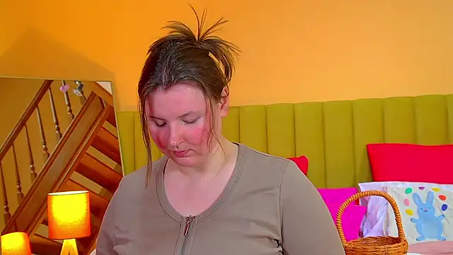 MelodyMoores online show from 04/04/26, 06:42