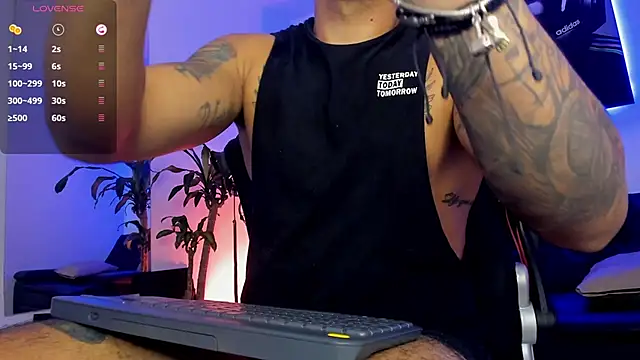 NikoHank  online show from 04/05/26, 04:52