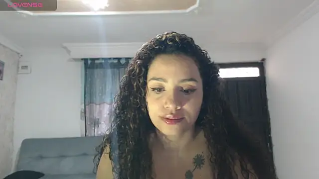 melany montenegro online show from 04/25/26, 07:33