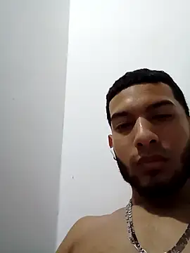 Snapshot of Oriente_65 chatting on 05/29/26, 07:25 Oriente 65 online show from 05/29/26, 07:25