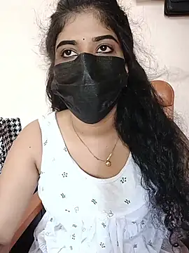 Sunitha28 online show from 05/31/26, 06:41