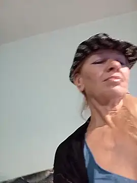 ViktoriaSexi1 online show from 04/10/26, 05:31