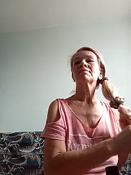 ViktoriaSexi1 online show from 04/02/26, 05:14