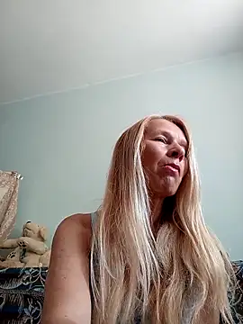 Snapshot of ViktoriaSexi1 chatting on 05/07/26, 08:07 ViktoriaSexi1 online show from 05/07/26, 08:07