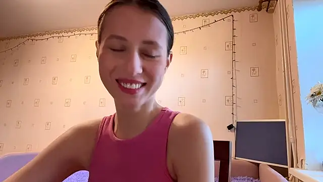 Snapshot of AlesiaGurevich chatting on 07/08/26, 04:35 AlesiaGurevich online show from 07/08/26, 04:35