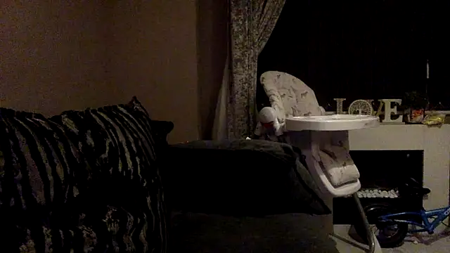 CurvyCatx online show from 04/02/26, 08:59