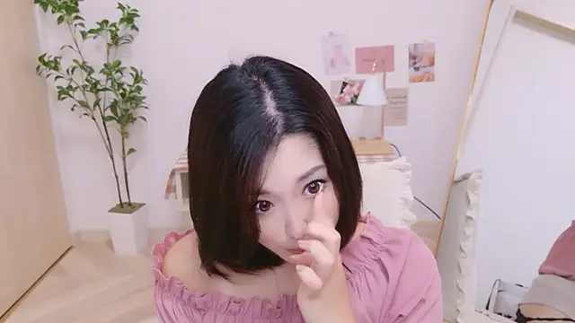 YURIKAsan  online show from 05/28/26, 12:22