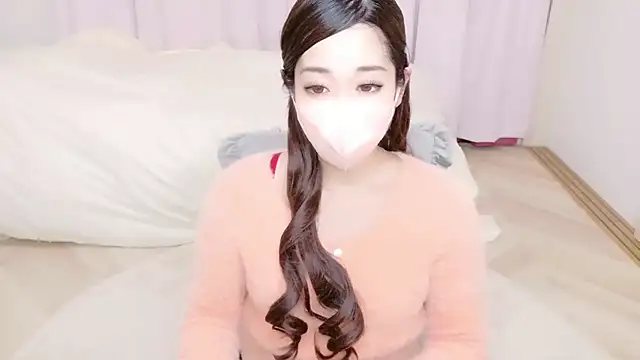 YURIKAsan  online show from 03/25/26, 10:58