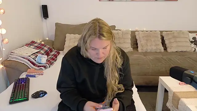 Jolina Juice online show from 04/11/26, 09:02