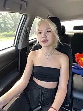 KissAurora  online show from 03/06/26, 06:52