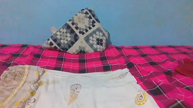 SugarBliss01 online show from 05/09/26, 07:06