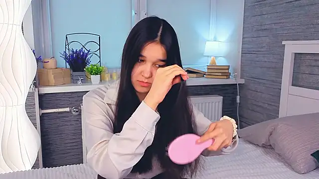 ShawtyCelina online show from 03/18/26, 10:40