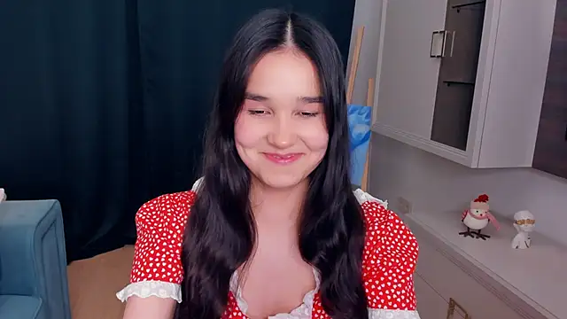 ShawtyCelina online show from 04/15/26, 06:45