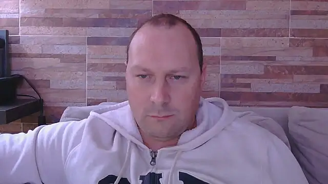 lustonfan online show from 07/06/26, 12:34