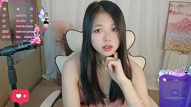 Snapshot of Noelle-2007 chatting on 03/17/26, 08:39 Noelle-2007 online show from 03/17/26, 08:39