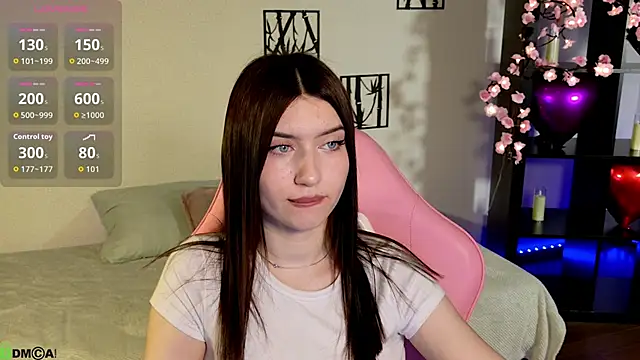 Sugar Kitten12 online show from 04/11/26, 04:21