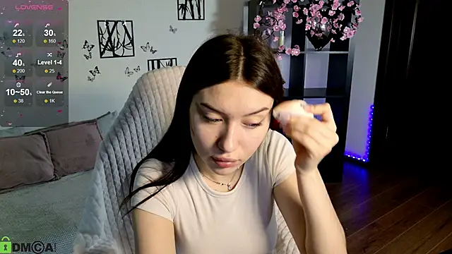 Sugar Kitten12 online show from 06/07/26, 02:17