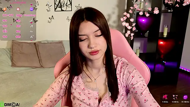 Sugar Kitten12 online show from 04/19/26, 12:44