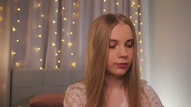 tayashy online show from 05/18/26, 04:01