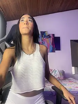 Paola 14 online show from 05/29/26, 08:04