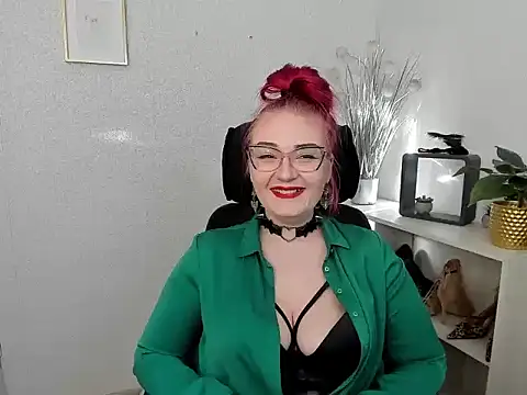 redkissruby online show from 03/10/26, 01:37