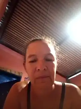 Snapshot of anchely chatting on 03/04/26, 07:43 anchely online show from 03/04/26, 07:43