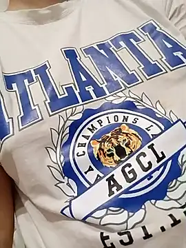 Emi hot1 online show from 03/05/26, 12:57