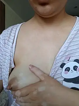 Emi hot1 online show from 04/07/26, 06:48