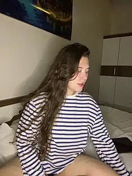 KristieKitty online show from 04/01/26, 12:24