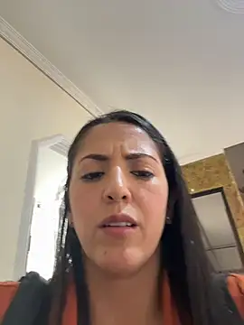 Snapshot of SamanthaWalker_ chatting on 05/29/26, 02:34 SamanthaWalker online show from 05/29/26, 02:34
