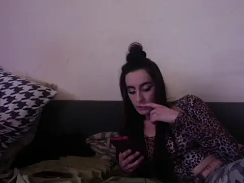 chiara-mario online show from 04/19/26, 09:54