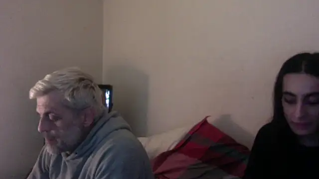 Snapshot of chiara-mario chatting on 03/24/26, 04:23 chiara-mario online show from 03/24/26, 04:23