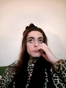 Snapshot of chiara-mario chatting on 04/02/26, 07:09 chiara-mario online show from 04/02/26, 07:09