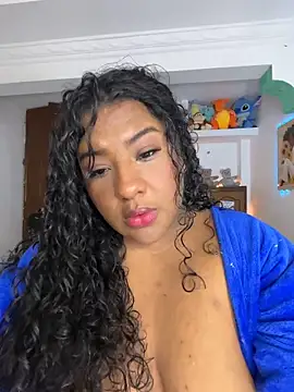 Snapshot of dana_falcoo25 chatting on 06/19/26, 04:18 dana falcoo25 online show from 06/19/26, 04:18