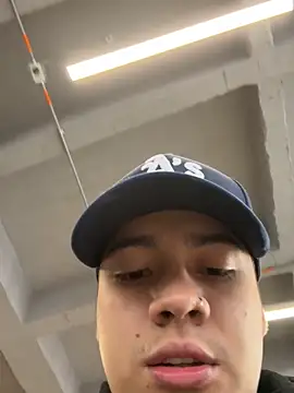 OliverTabordaa online show from 05/05/26, 11:35