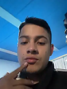 OliverTabordaa online show from 03/19/26, 11:49