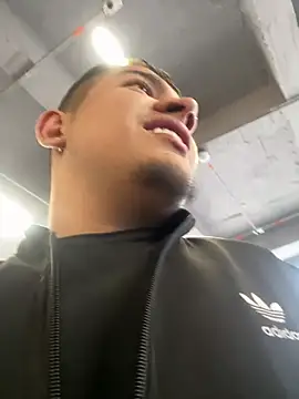 OliverTabordaa online show from 03/17/26, 09:40