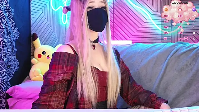 Snapshot of chill_paws chatting on 04/15/26, 02:17 chill paws online show from 04/15/26, 02:17