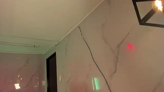 Ivy Brown  online show from 04/22/26, 07:15