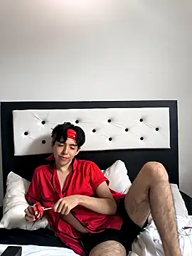 Lucca  555 online show from 03/13/26, 04:12