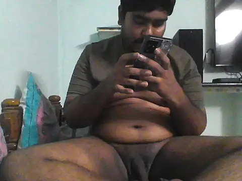 Foxboy65 online show from 04/26/26, 07:33