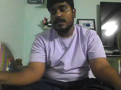 Foxboy65 online show from 06/18/26, 07:19
