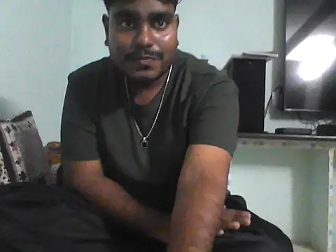 Foxboy65 online show from 05/03/26, 05:49