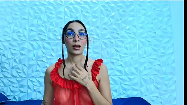 SOPHIA ZC online show from 04/10/26, 07:54