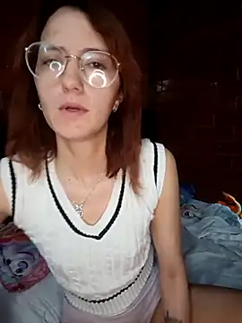 susanhottie1 online show from 05/01/26, 06:13