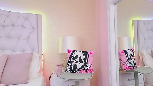 MeganRoseh online show from 04/05/26, 11:50